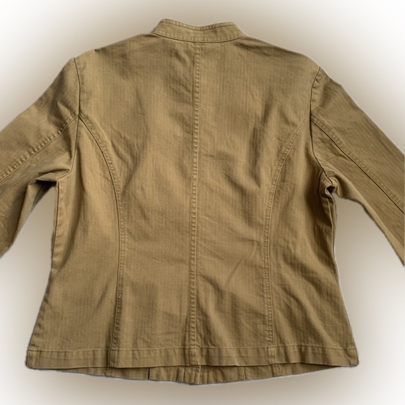 MOSSIMO tan cotton jacket with buttons, large. - Picture 7 of 8
